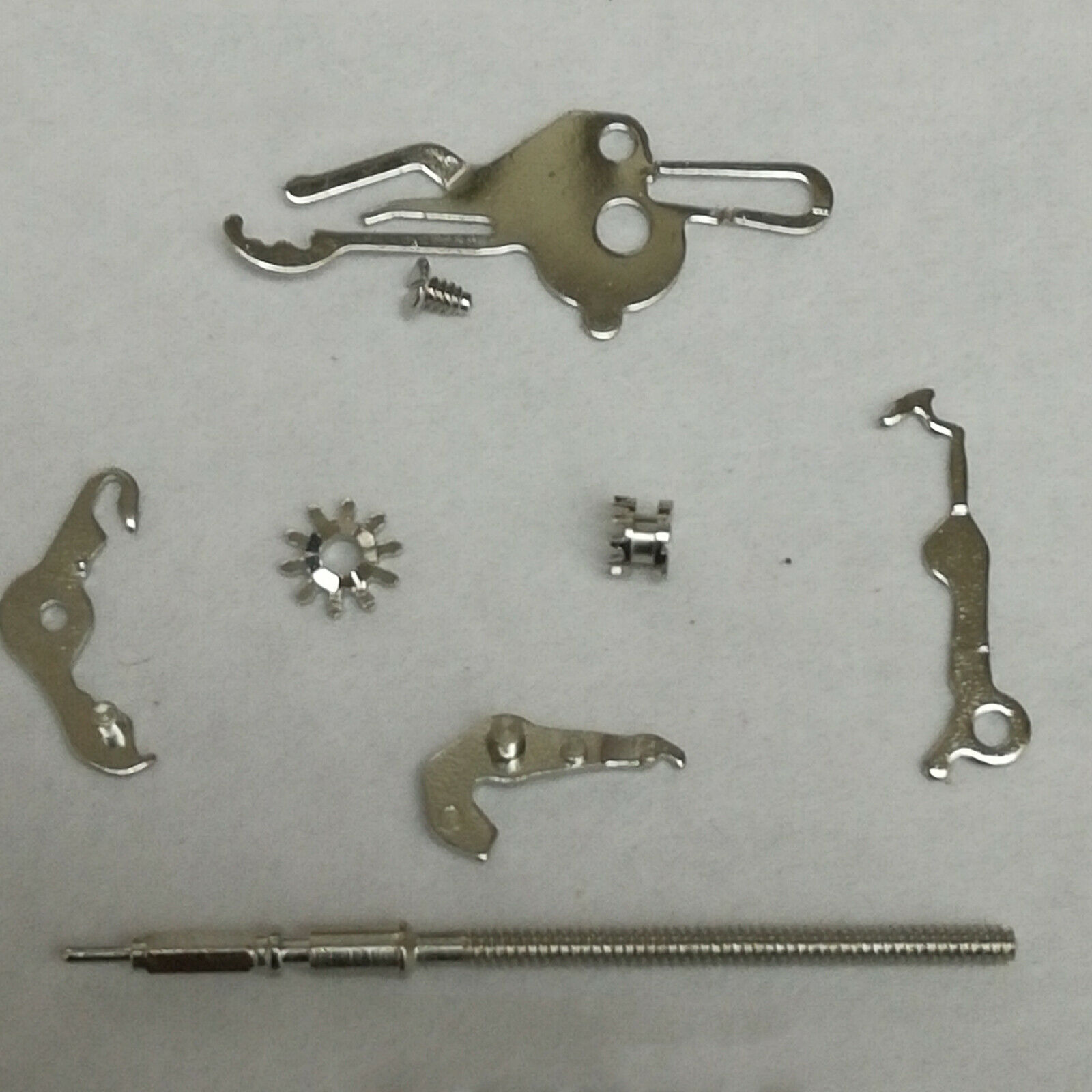 طقم إصلاح قابض حركة الساعة لـ  - مراجعة Diy Electronics Watch وسعره